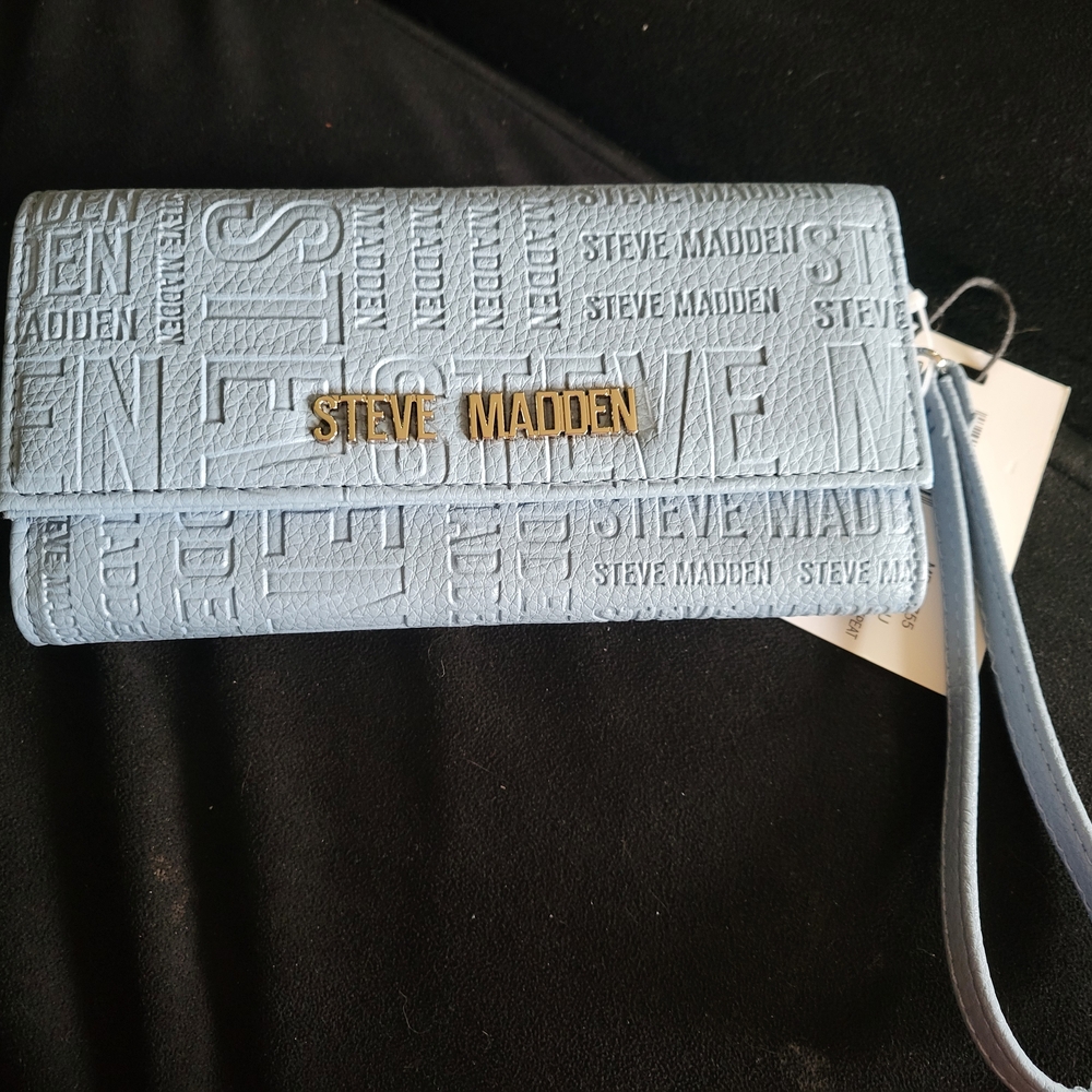 Steve Madden Embossed Light Blue Wristlet